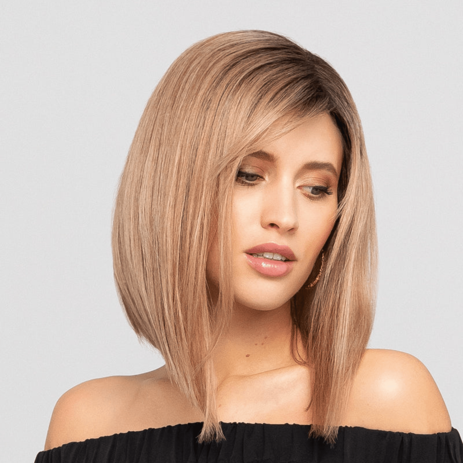 Peruci din par mixt (natural/sintetic)