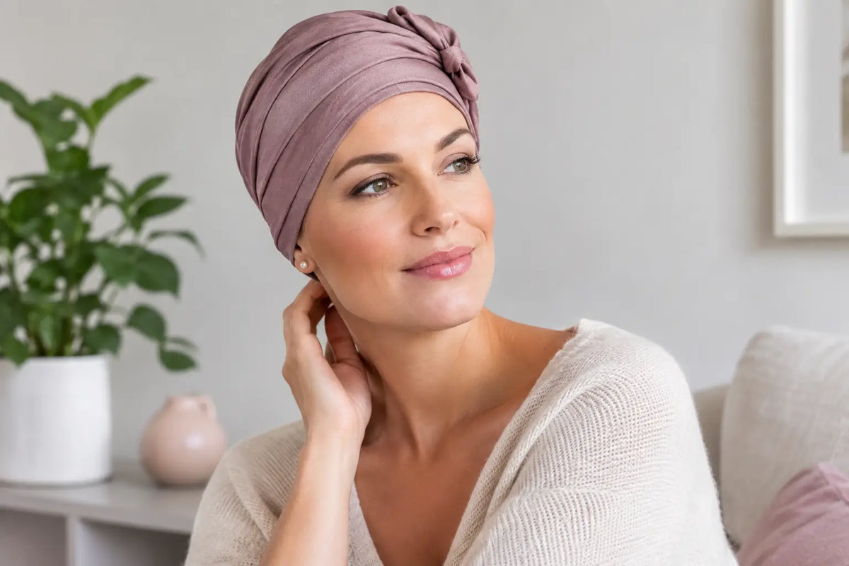 Cum porți turbanul oncologic cu confort și stil